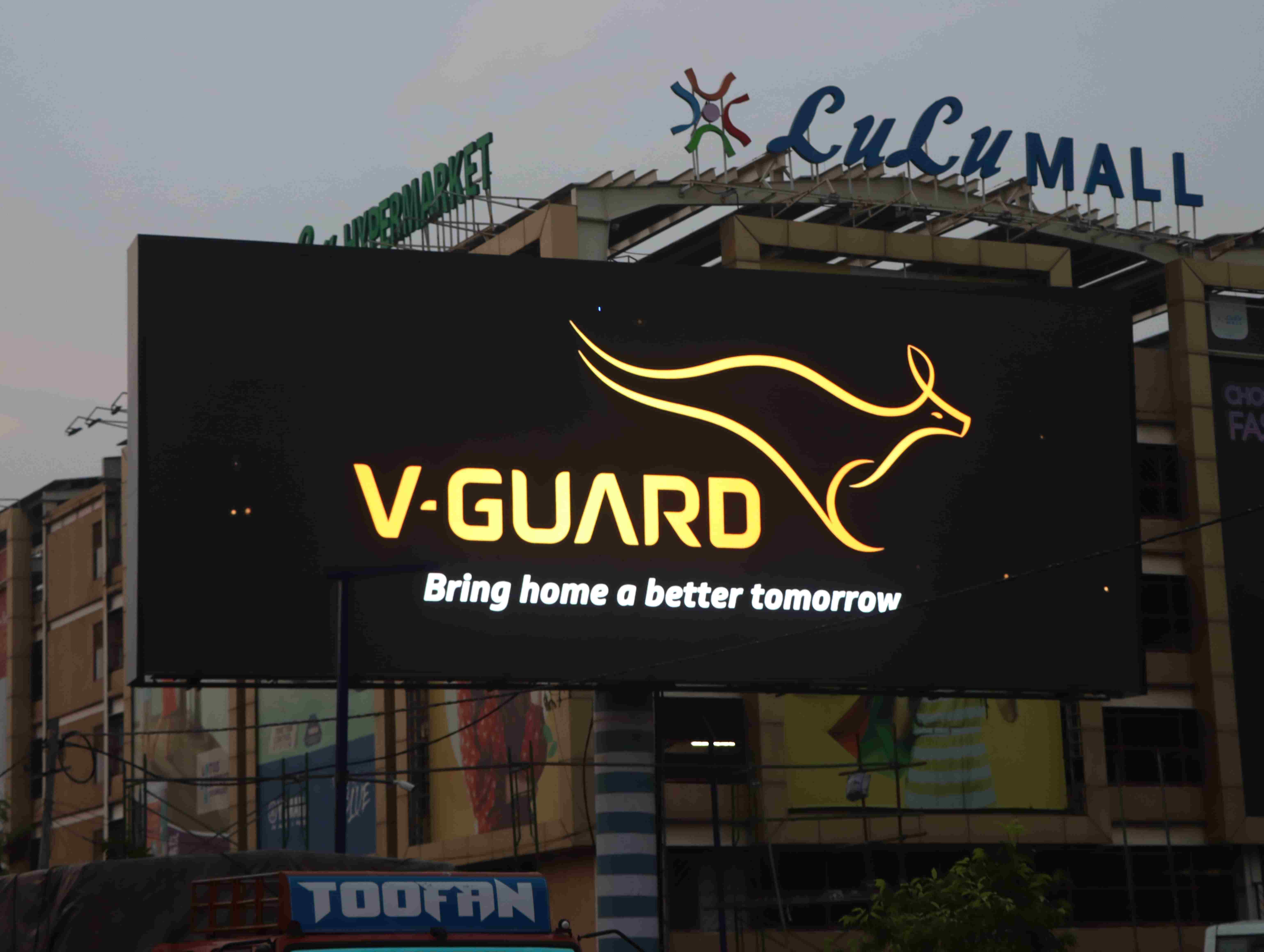 outdoor-adverstiment.jpg